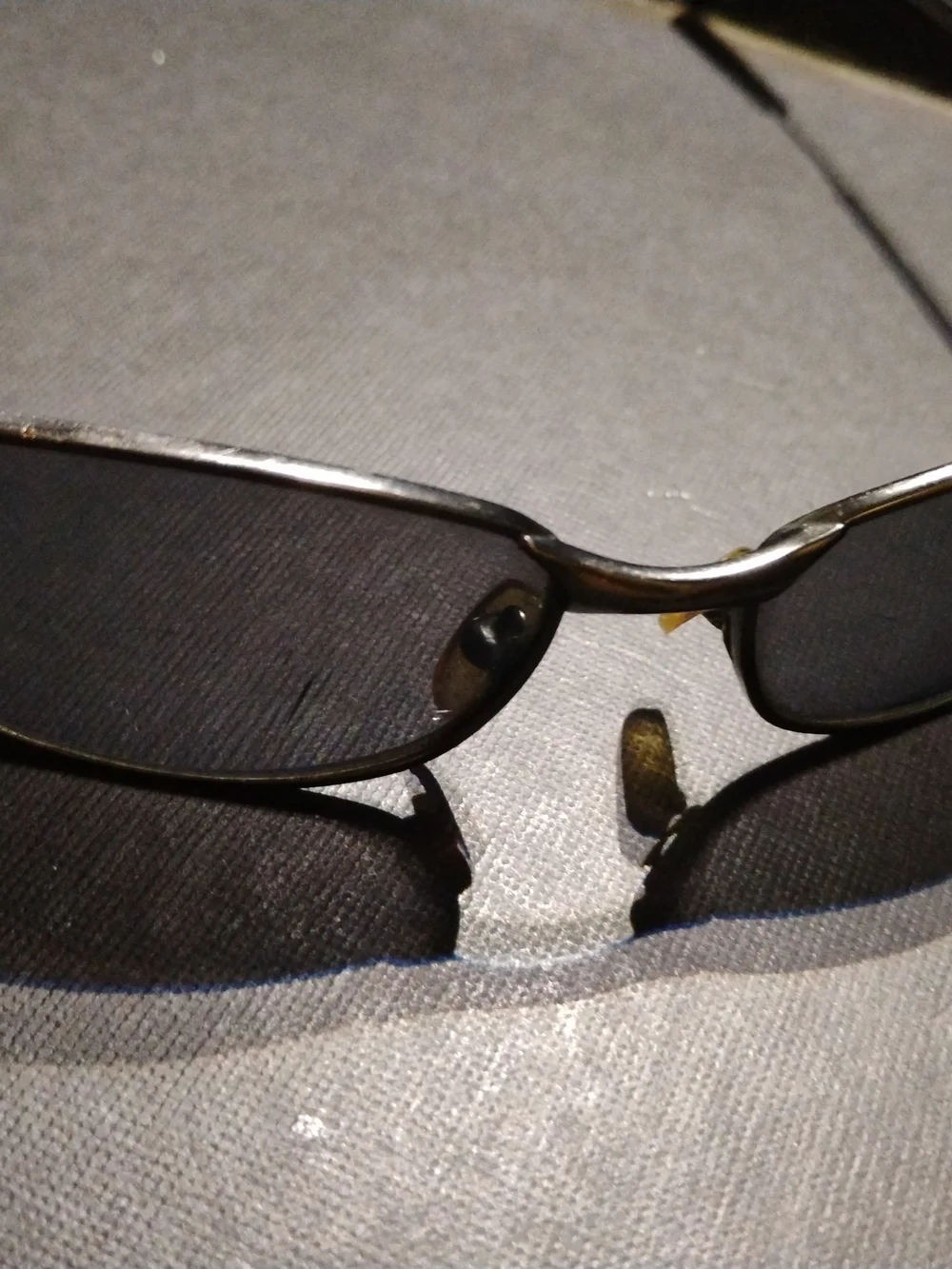 Men's Metal Frame Sunglasses in Black with Dark Lenses